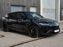 Nero helene Gebraucht 2023 Lamborghini Urus SUV | 254.000 € (Superpreis)