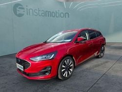 Rot Gebraucht 2023 Ford Focus Kombi | 25.549 € (Fairer Preis)