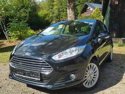 Schwarz Gebraucht 2015 Ford Fiesta Titanium Kleinwagen | 6.600 € (Fairer Preis)
