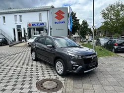 Grau Neu 2025 Suzuki SX4 S-Cross Comfort SUV | 27.290 €