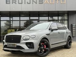 Grau Gebraucht 2024 Bentley Bentayga SUV | 223.850 € (Guter Preis)