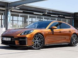 Gelb Gebraucht 2024 Porsche Panamera Turbo E-Hybrid Limousine | 239.700 €
