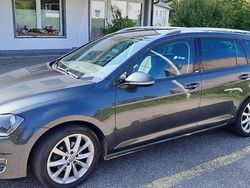 Schwarz Gebraucht 2016 VW Golf VII Allstar Kombi | 11.200 € (Fairer Preis)