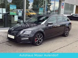 Blackmagicperleffekt Gebraucht 2020 Skoda Octavia RS Kombi | 23.990 € (Guter Preis)