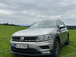 Silber Gebraucht 2016 VW Tiguan Comfortline SUV | 18.999 € (Etwas zu teuer)