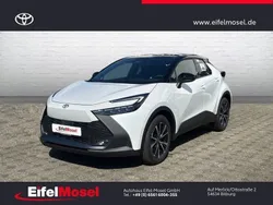 Grau Neu 2025 Toyota C-HR Team SUV | 45.120 € (Teuer)