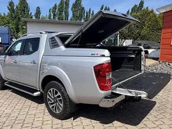 Silber Gebraucht 2018 Nissan Navara Tekna Abholung | 28.980 € (Fairer Preis)