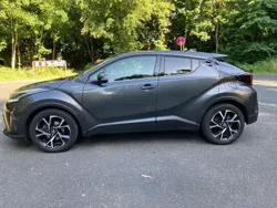 Grau Gebraucht 2021 Toyota C-HR Team SUV | 21.250 € (Fairer Preis)
