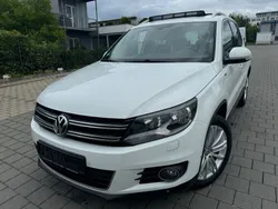 Weiß Gebraucht 2014 VW Tiguan Sportline SUV | 7.970 € (Guter Preis)