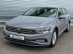 Grau Gebraucht 2022 VW Passat Business Kombi | 16.499 € (Superpreis)