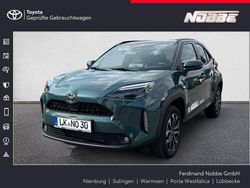Grün Gebraucht 2025 Toyota Yaris Cross SUV | 30.490 € (Fairer Preis)