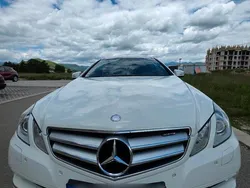 Weiß Gebraucht 2012 Mercedes E250 Coupé | 12.400 € (Etwas zu teuer)