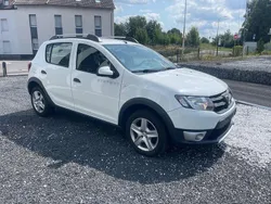 Weiß Gebraucht 2015 Dacia Sandero Prestige Kleinwagen | 4.750 € (Fairer Preis)