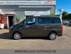 Braun Gebraucht 2017 Nissan Evalia Tekna Van / Kleinbus | 15.950 € (Fairer Preis)