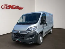 Stahlgrau metallic Gebraucht 2022 Citroën Jumper Van / Kleinbus | 19.650 € (Guter Preis)