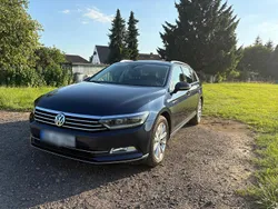 Blau Gebraucht 2016 VW Passat Highline Kombi | 9.990 € (Fairer Preis)