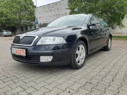 Schwarz Gebraucht 2006 Skoda Octavia Elegance Limousine | 3.850 € (Fairer Preis)