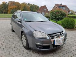 Grau Gebraucht 2008 VW Golf VI Kombi | 2.600 € (Fairer Preis)