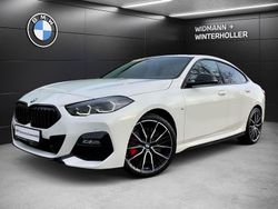 Weiß Gebraucht 2024 BMW 220 Shadowline Coupé | 38.550 € (Fairer Preis)