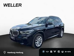 Black sapphire (schwarz) Gebraucht 2021 BMW X5 Comfort Edition SUV | 47.750 € (Guter Preis)