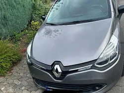 Grau Gebraucht 2016 Renault Clio IV Kleinwagen | 7.000 €