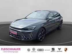 Grau Gebraucht 2024 Cupra Leon Kombi | 31.890 € (Guter Preis)