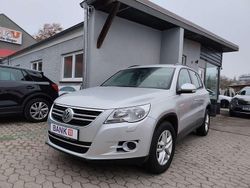 Reflexsilber metallic Gebraucht 2011 VW Tiguan Trendline SUV | 11.790 € (Fairer Preis)