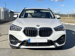 Weiß Gebraucht 2019 BMW X1 Sport Line SUV | 23.950 € (Fairer Preis)