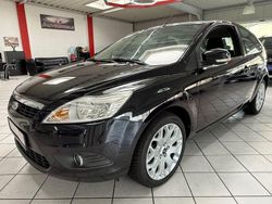 Schwarz Gebraucht 2009 Ford Focus Style Limousine | 3.990 € (Fairer Preis)