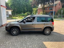 Braun Gebraucht 2013 Skoda Yeti SUV | 10.500 € (Fairer Preis)