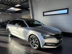 Brilliantsilber Gebraucht 2021 Skoda Superb SportLine Kombi | 26.590 € (Etwas zu teuer)