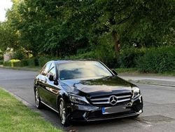 Schwarz Gebraucht 2018 Mercedes C220 Avantgarde Limousine | 28.750 € (Fairer Preis)