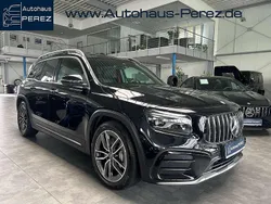 Kosmosschwarz metallic Gebraucht 2024 Mercedes GLB35 Premium Plus SUV | 61.300 €