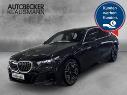 Grau Gebraucht 2024 BMW 530e M Sport Limousine | 68.097 €