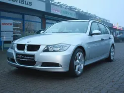 Silber Gebraucht 2005 BMW 320 Sport Line Kombi | 2.995 € (Fairer Preis)