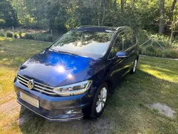 Blau Gebraucht 2016 VW Touran Highline Van / Kleinbus | 17.300 € (Guter Preis)