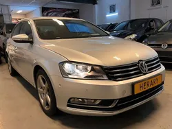 Grau Gebraucht 2011 VW Passat Highline Limousine | 5.650 € (Superpreis)