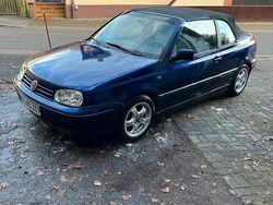 Blau Gebraucht 1995 VW Golf Cabriolet Cabrio | 2.000 €