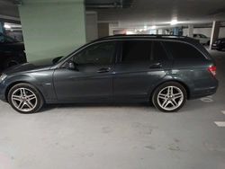 Grau Gebraucht 2010 Mercedes C200 Kombi | 5.200 €