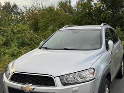 Grau Gebraucht 2011 Chevrolet Captiva SUV | 8.900 €