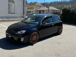 Schwarz Gebraucht 2009 VW Golf VI Limousine | 5.550 € (Etwas zu teuer)
