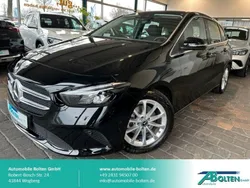 Schwarz Gebraucht 2022 Mercedes B200 Van / Kleinbus | 28.690 € (Fairer Preis)