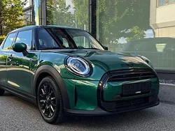 British racing green iv Gebraucht 2022 Mini ONE Classic Kleinwagen | 22.300 € (Fairer Preis)