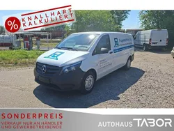 Arktikweiss Gebraucht 2017 Mercedes Vito Van / Kleinbus | 12.685 € (Superpreis)