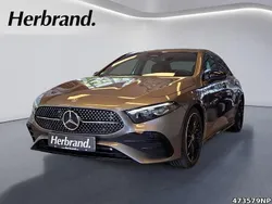Grau Gebraucht 2025 Mercedes A220 AMG Line Premium Plus Kleinwagen | 37.250 € (Superpreis)