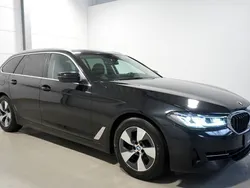 Schwarz Gebraucht 2022 BMW 520 Sport Line Kombi | 25.900 € (Guter Preis)