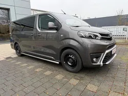 Grau Gebraucht 2019 Toyota Proace Van | 37.500 € (Teuer)