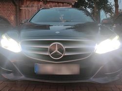 Grau Gebraucht 2014 Mercedes E250 Kombi | 11.950 €