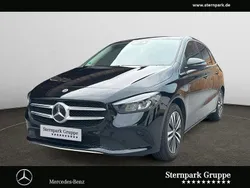 Schwarz Gebraucht 2022 Mercedes B250e Progressive Van / Kleinbus | 26.790 € (Fairer Preis)