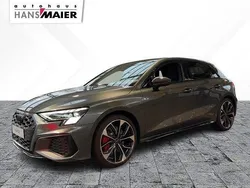 Daytonagrau perleffekt Gebraucht 2024 Audi S3 Sport Limousine | 62.999 €